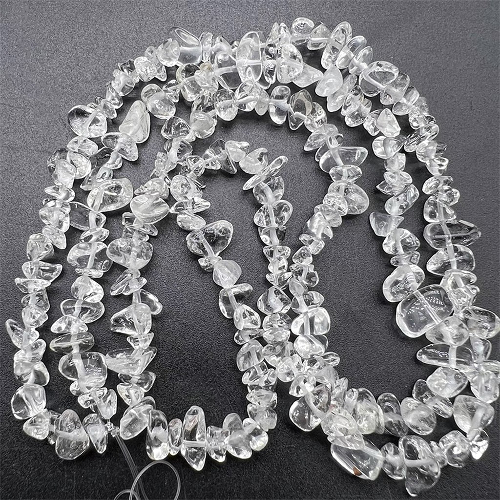 Bjergkrystal, chips, ca. 5-8x5-8 mm, 1 streng