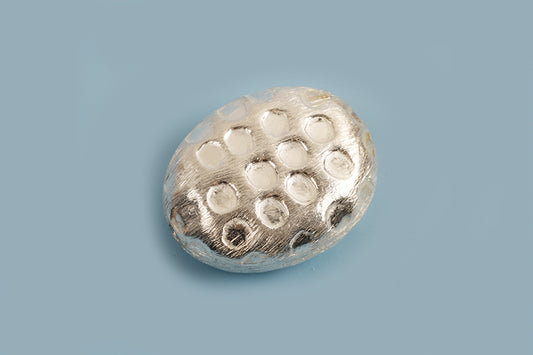 Perle, oval, hamret, ca. 17x15x7 mm, 925s, 1 stk.