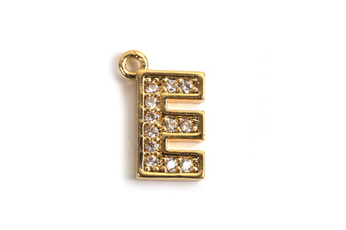 Bogstav m/zirkonia, E, 10x6,5 mm, forgyldt med 18K guld, 1 stk.