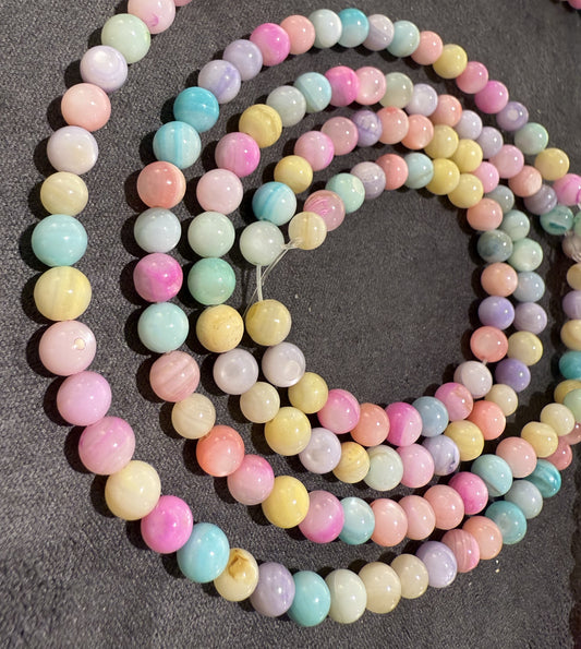 Shellperler /Regnbuens farver  runde ，5mm，38.5cm