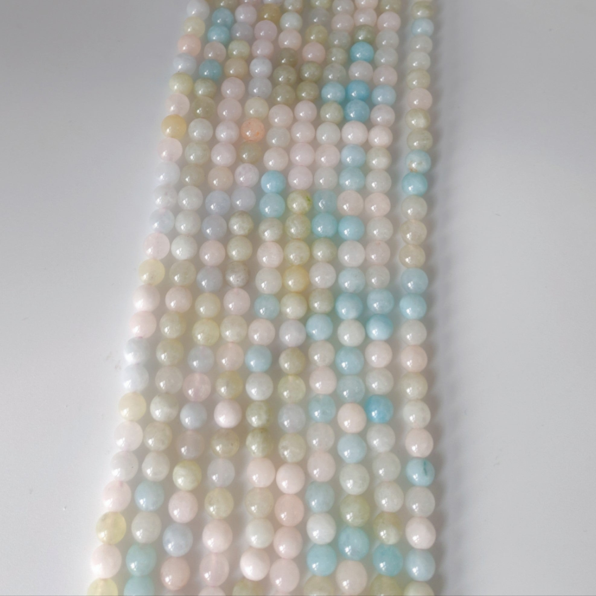 Morganite, Rund, ca.6 mm, 1 streng