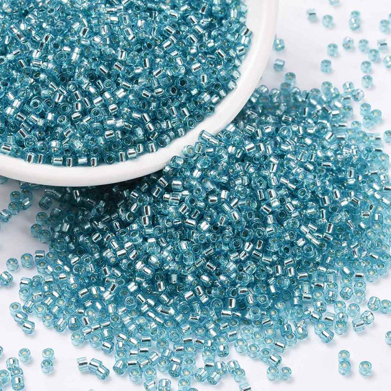 Seed beads, ca. 2x1,5 mm, turkis, ca. 5 gram