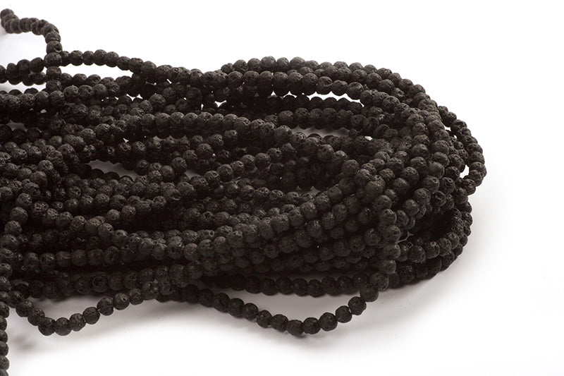 Lavasten, rund, blank, sort, 4 mm, 1 streng