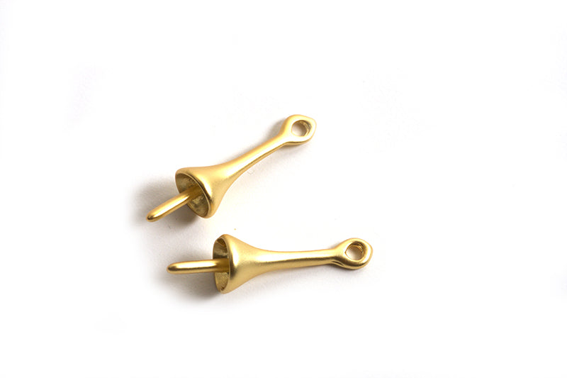 Stiftøsken, ca. 16x4,5 mm, mat, forgyldt med 18K guld, 2 stk.