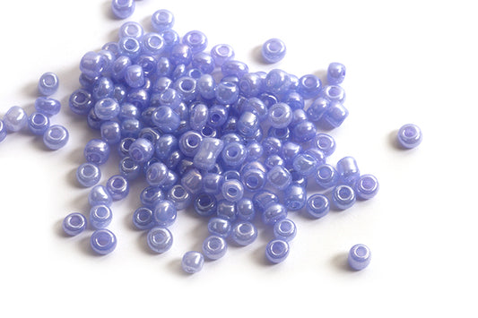 Seed beads, ca. 3 mm, lilla med shine, ca. 15 gram