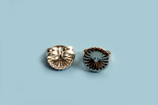 Bagstopper til ørestikker, platiniumfarvet, ca. 6x3,5 mm, 2 stk.