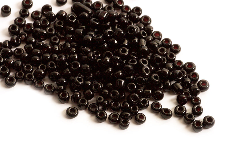 Seed beads, ca. 3 mm, sort, ca. 15 gram