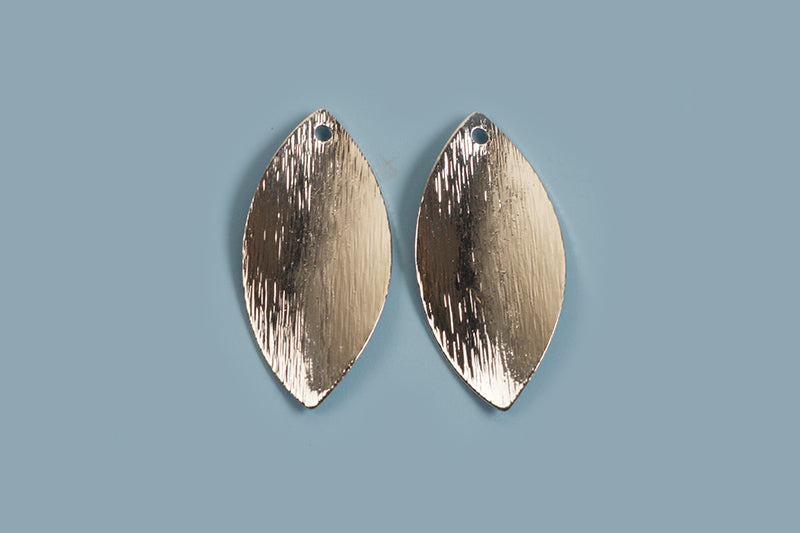 Blad, børstet, ca. 23x11 mm, platiniumfarvet, 2 stk.
