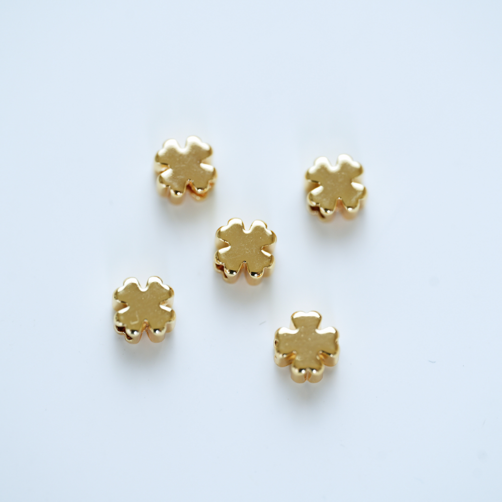 Mellemled polerede blomster ,FG,5mm,5 stk.‌