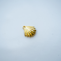 Muslingemedaljon, 9x9,5 mm, sterling sølv, 18k guldbelagt, 1 stk.‌