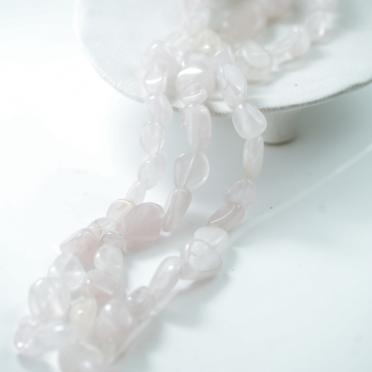 Naturlige rå krystallerpink，10-25mm/37cm，Hel Streng- ‌Lyse pink