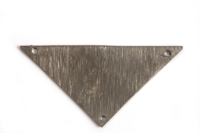 Trekant, børstet, ca. 40x20mm, 3 huller, BP, 1 stk.