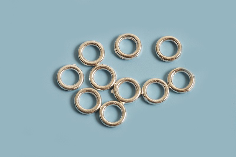 Ring/øsken, lukket, 5x1 mm, FS, ca. 10 stk.