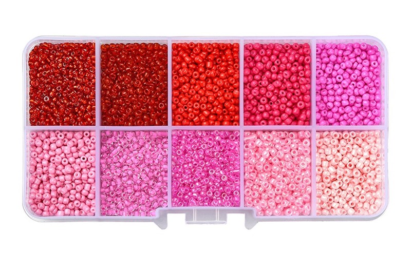 Seed beads, ca. 1,5-2,5 mm, 12/0, rødt/pink farvemix, ca. 8500 perler, 1 æske