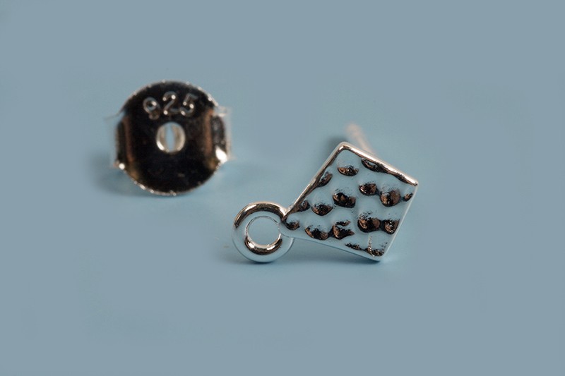 Ørestikker m/banket overflade, 8x5 mm, 925s, 1 par