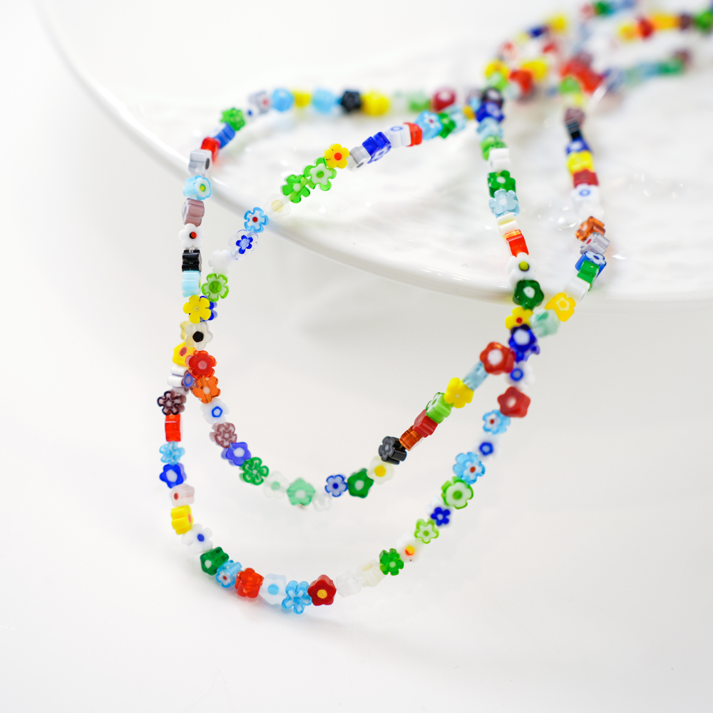 Blomsterformet  Glasperler 5mm/39cm  - Mix