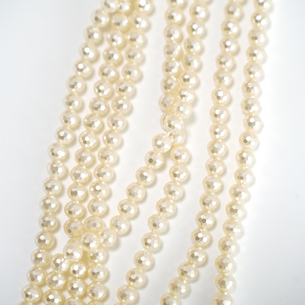 Crystal pearl,7.5mm diamantslebet rund/40cm, Hel Streng - Lysegylden