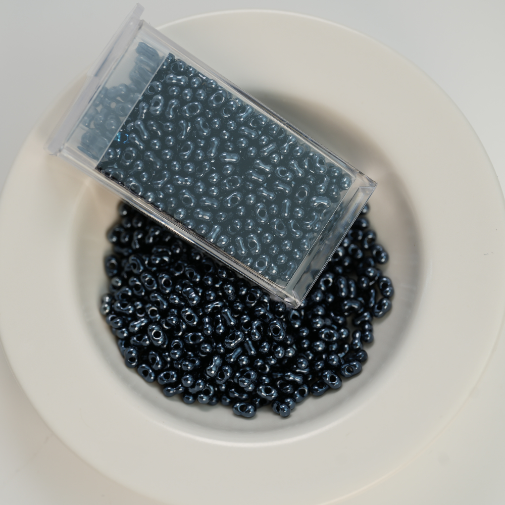 GB Jordnød Beads,Perleagtig glans‌ Black，ca. 2*4mm, ca. 10G, 1 æske