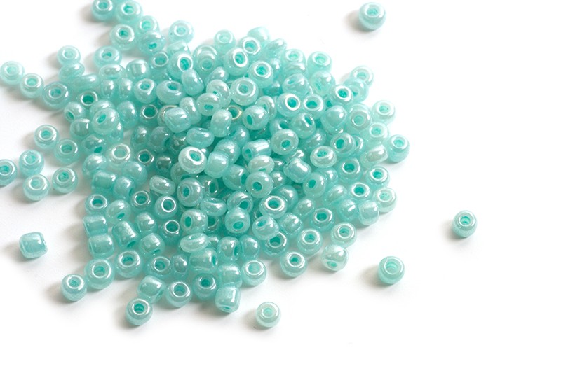 Seed beads, ca. 3 mm, lys aqua med shine, ca. 15 gram
