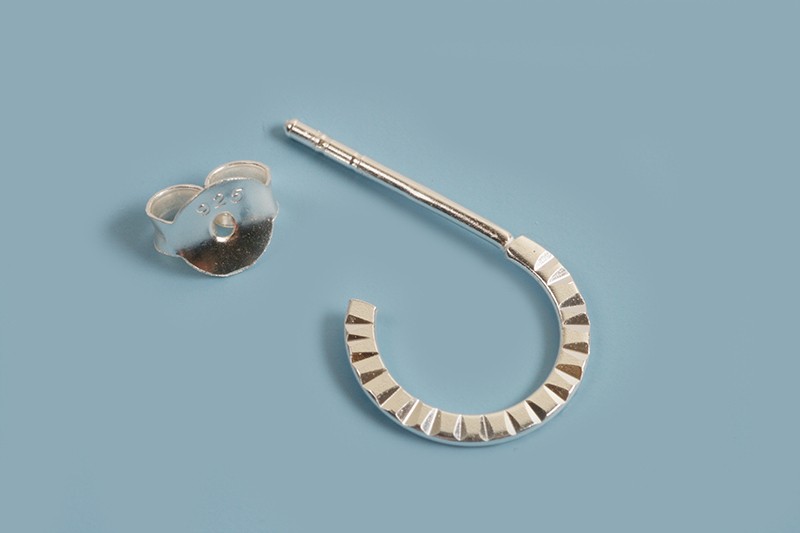 Hoops, facetteret, 1,3x10 mm, 925s, 1 par
