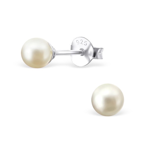 Medium Pearl Ear Studs Silver