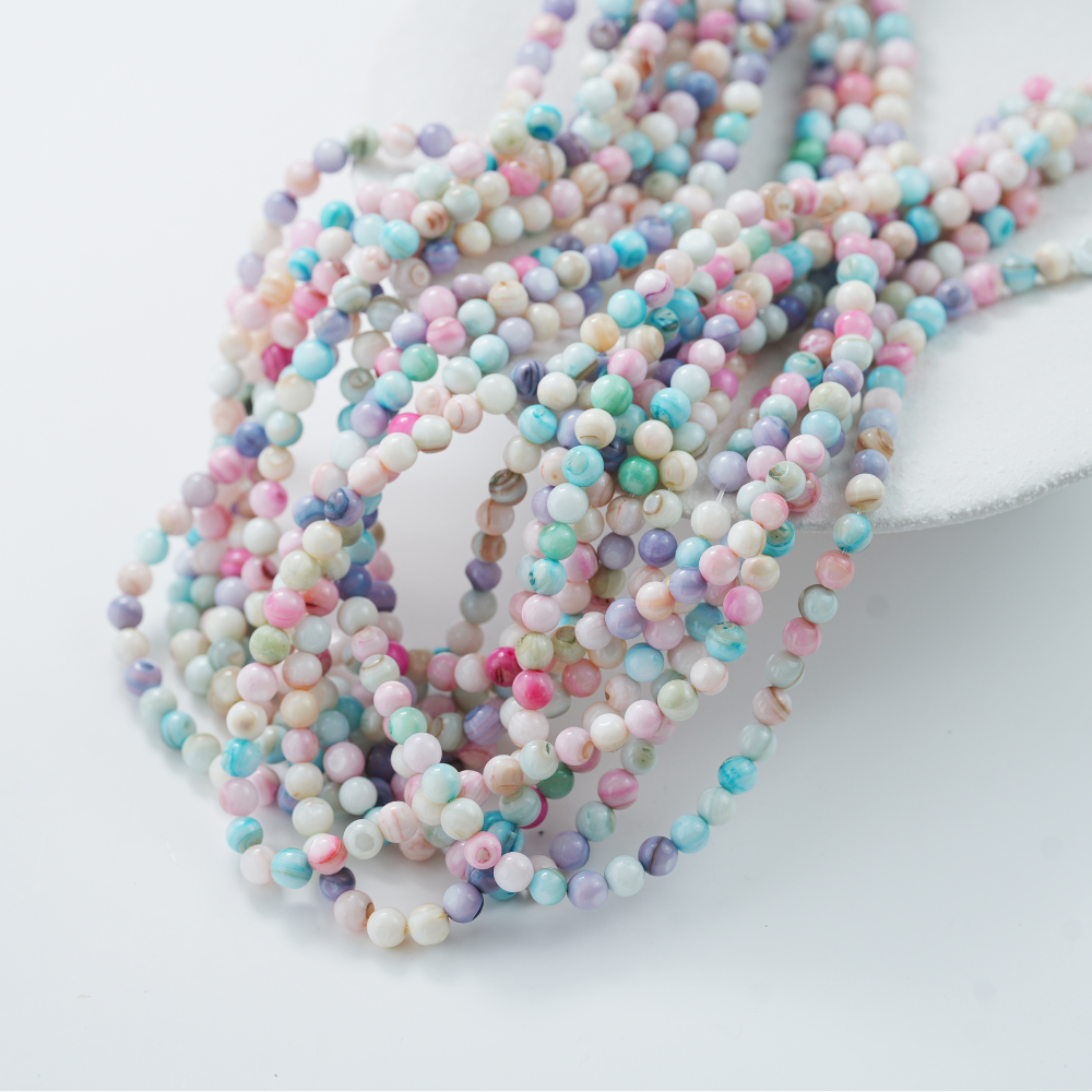 Naturlige skal perler,6mm rund, hel streng 38cm - Macaroner
