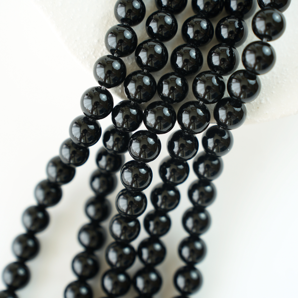 Obsidian，10mm rund，hel streng 38cm