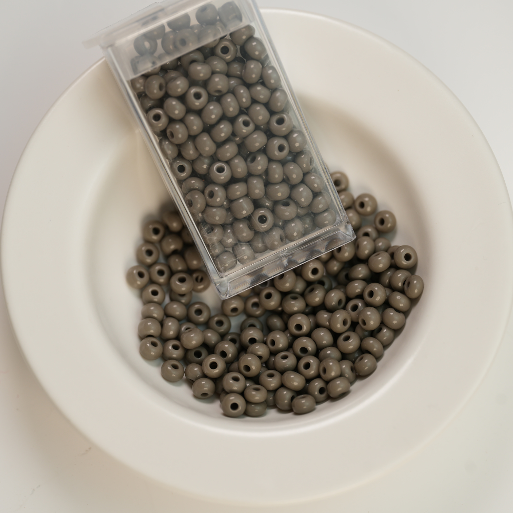 Preciosa Seed beads, 43020，ca. 4mm, 6/0, ca. 10G, 1 æske