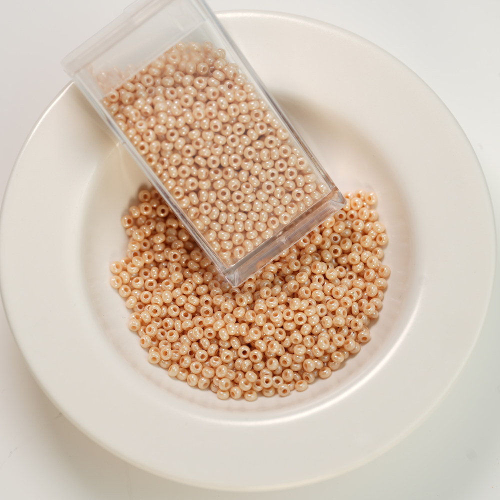 Preciosa Seed beads, 46112，ca. 2 mm, 10/0, ca. 10G, 1 æske