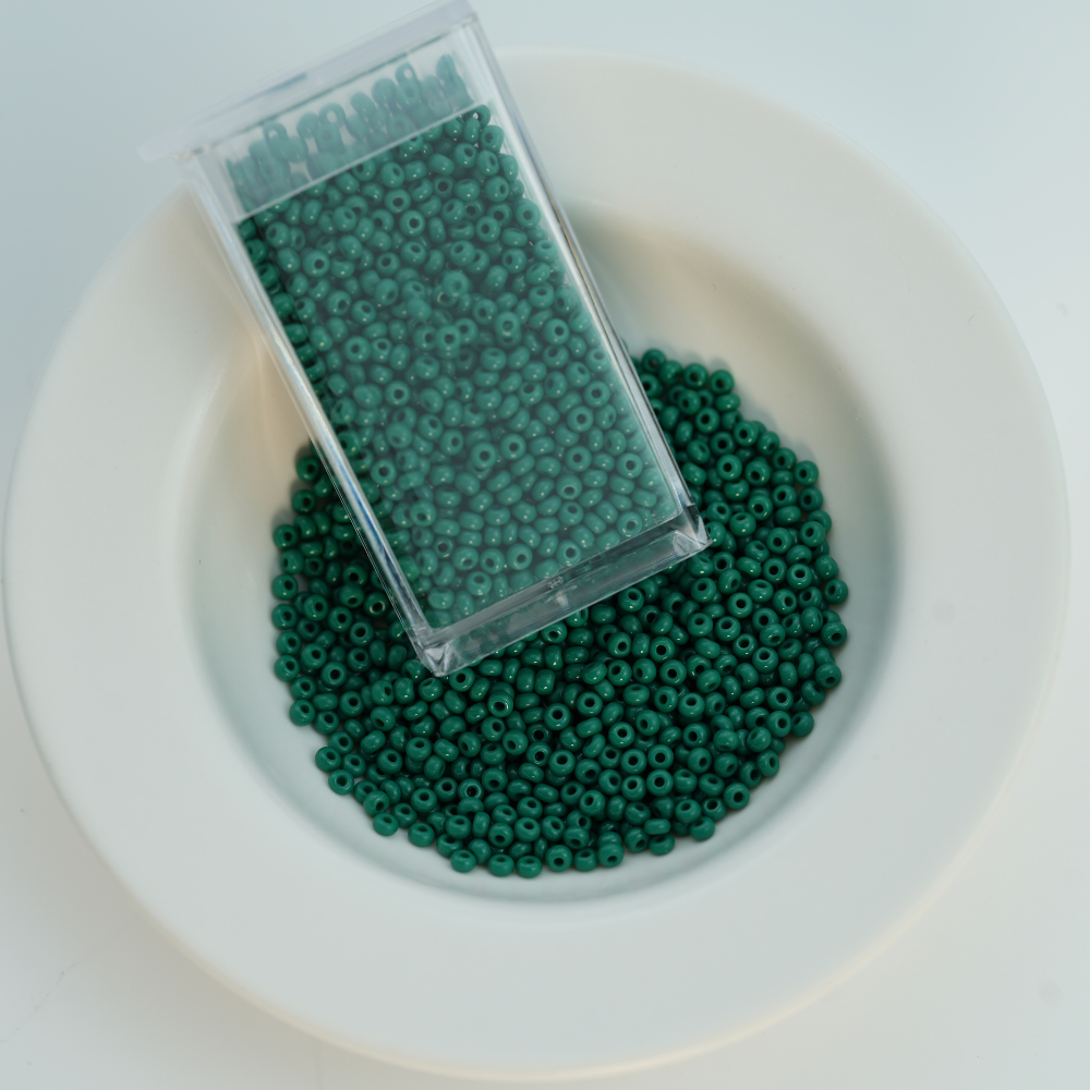 Preciosa Seed beads, 53240 Flaskegrøn ，ca. 2 mm, 10/0, ca. 10G, 1 æske