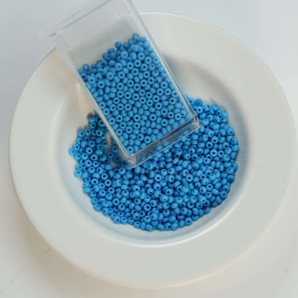 Preciosa Seed beads, 63050 Støvet Blå，ca. 2 mm, 10/0, ca. 10G, 1 æske