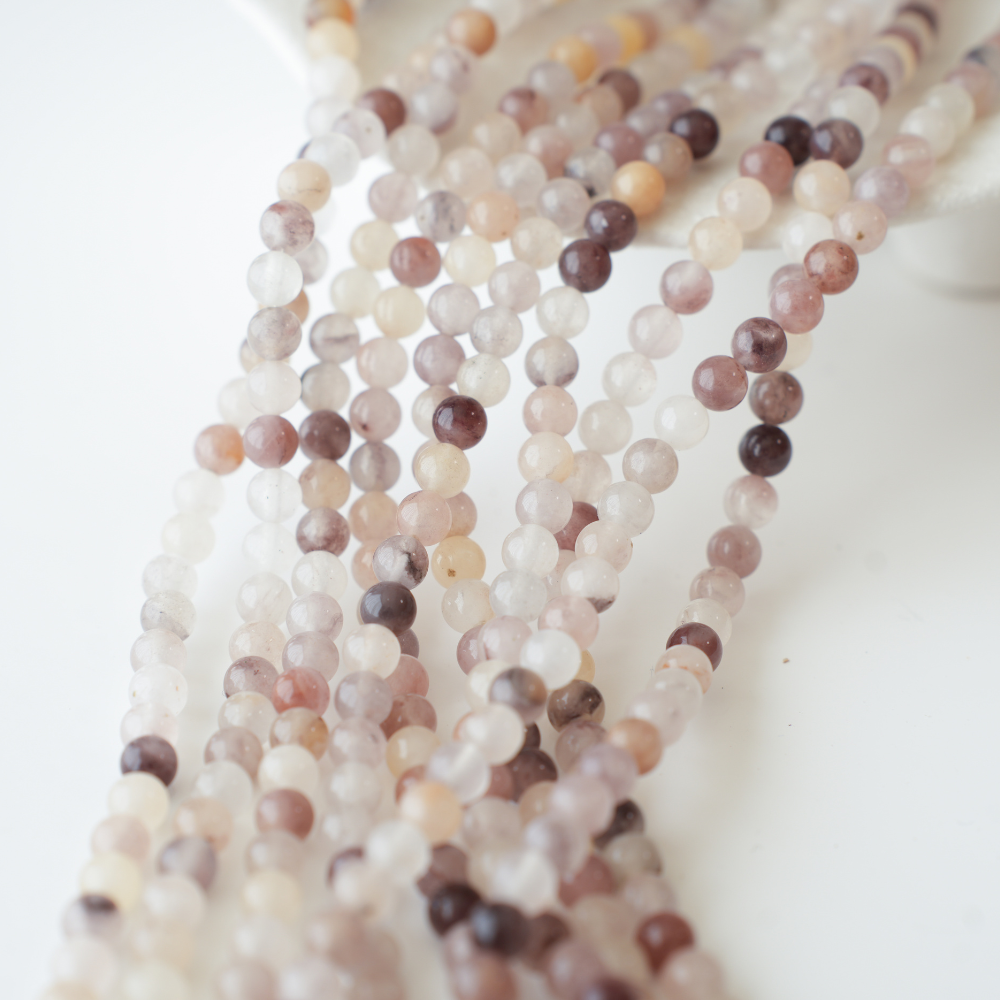 Violet Kvarts，8mm rund，hel streng 38cm