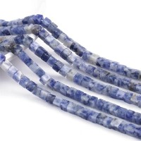 Sodalit , Firkantede perler  4.3 mm , hel streng