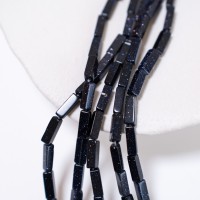 Blue Golden Sandstone， firkantet prisme，4*13.5mm/40cm,Hel Streng