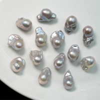 Ferskvandsperler barok, 12-16  × 18-23 mm, 1 stk