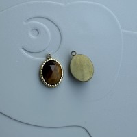 Vedhæng, m. tiger eye sten ca. 8.4x12.2 mm, rustfrit stål forgyldt med 18K guld, vandfast,  1 stk.