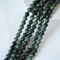 Grøn Spurvesten，8mm rund，hel streng 38cm