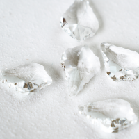 Zirkon,Iønnebladform,27.8*19.2mm，1 stk. - Gennemsigtig